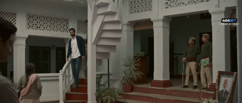 View Raat Akeli Hai (2025) — screenshot Raat Akeli Hai (2025) — screenshot