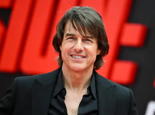 The release date for Tom Cruise's disaster-comedy film has been announced () — poster