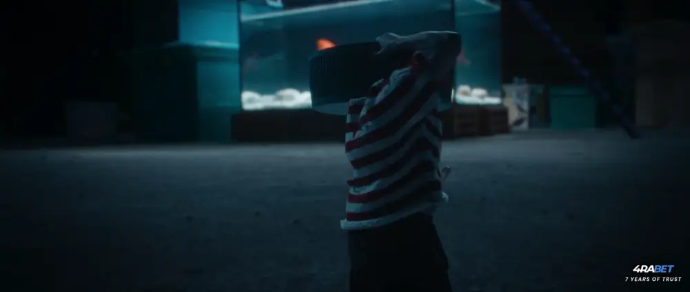 The Incredible Shrinking Man (2015) — screenshot