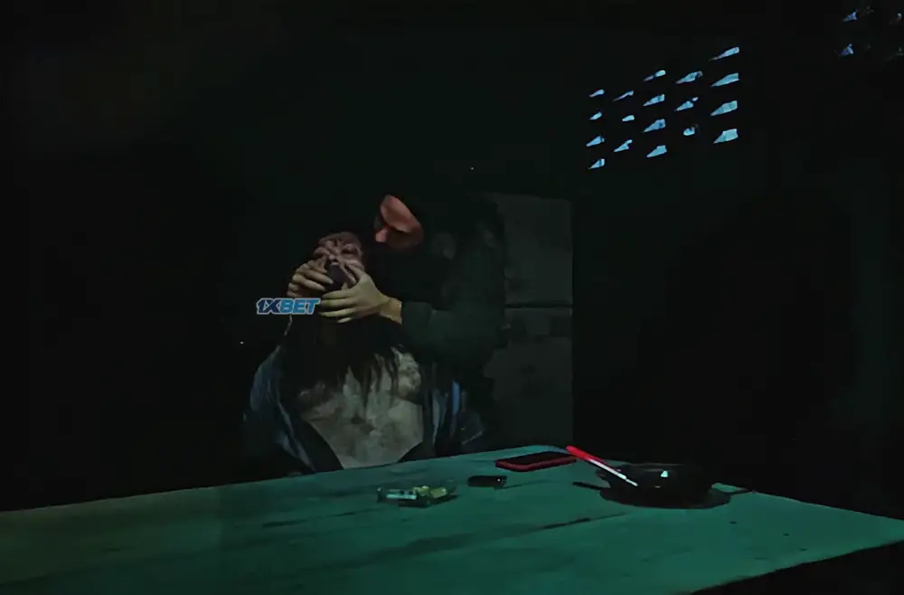 A Scary Movie () — screenshot