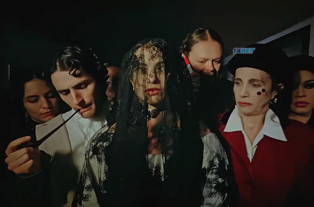 A Scary Movie () — screenshot