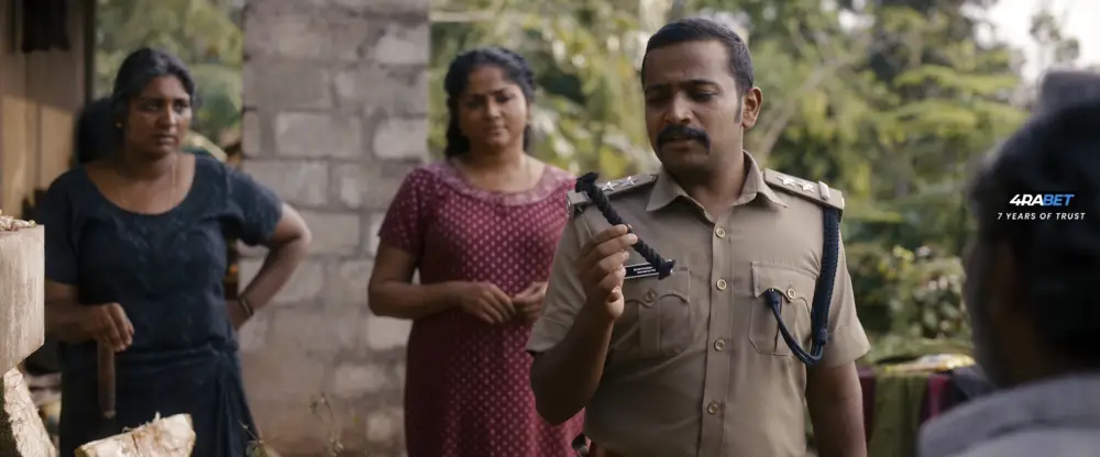 View Pravinkoodu Shappu (2025) — screenshot Pravinkoodu Shappu (2025) — screenshot