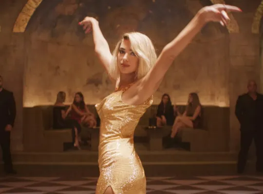 Dua Lipa Demands $15 Million from Samsung Over Advertising Dispute () — poster