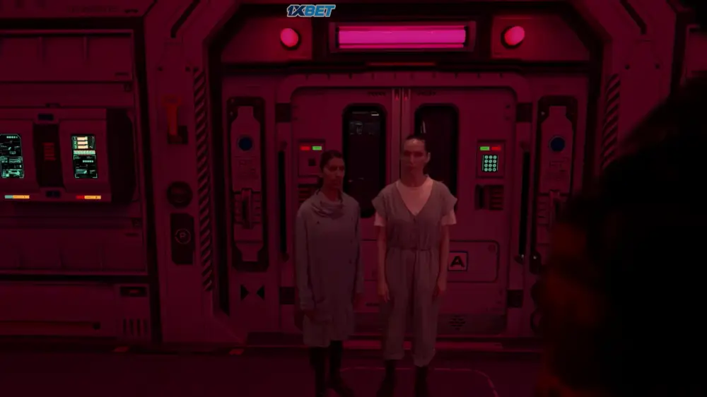 Mirror Maze (2025) — screenshot